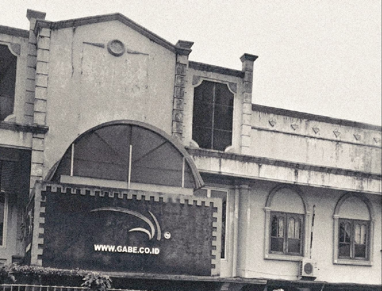 Facade of the original GABE building in Jepara